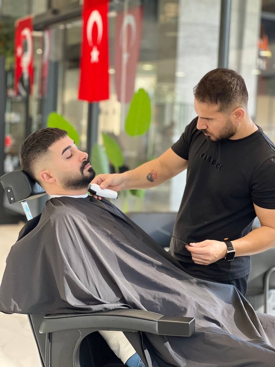 Yakamoz salon saç örneği 3